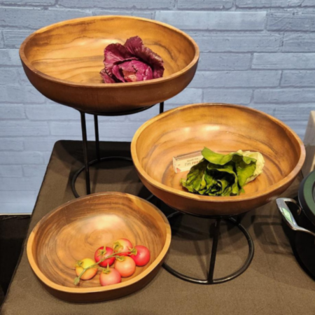 round tall risers with bowls